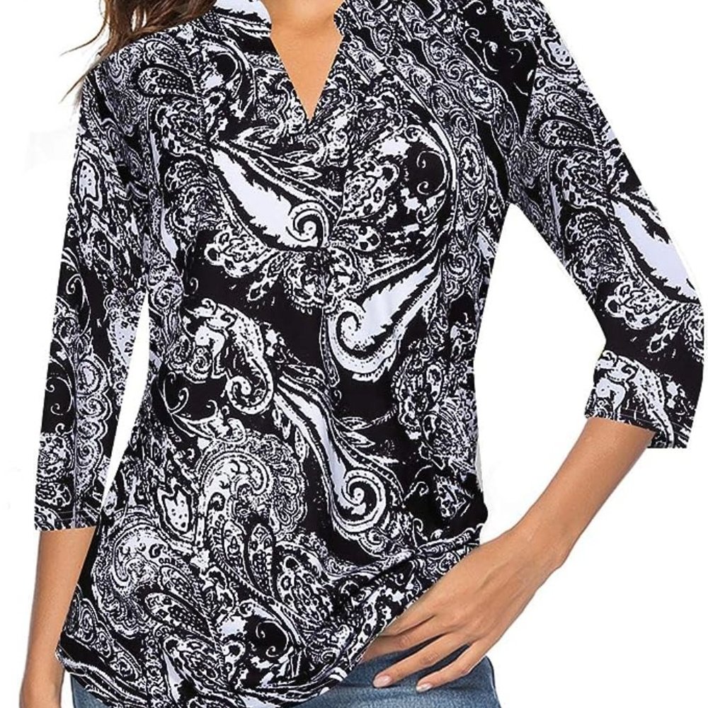 CEASIKERY Women's 3/4 Sleeve V Neck Tops Casual Tunic Blouse Loose